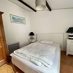Maison Avec Acces Direct A La Plage, 2 Terrasses, Jardin Clos, 3 Chambres, Parking Prive A - Fr-1-224b-492 Holiday home La Gueriniere
