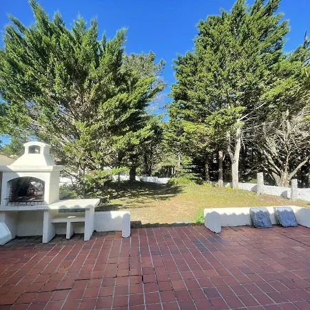 Hébergement de vacances Maison Avec Accès Direct à La Plage, 2 Terrasses, Jardin Clos, 3 Chambres, Parking Privé à - Fr-1-224b-492