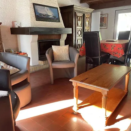 Maison Avec Accès Direct à La Plage, 2 Terrasses, Jardin Clos, 3 Chambres, Parking Privé à - Fr-1-224b-492