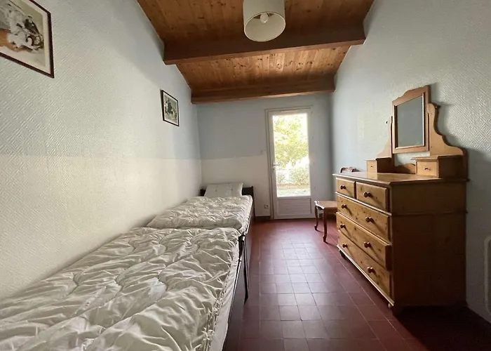 Maison Avec Accès Direct à La Plage, 2 Terrasses, Jardin Clos, 3 Chambres, Parking Privé à - Fr-1-224b-492 Hébergement de vacances La Guérinière