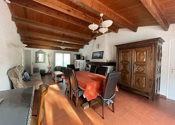 Hébergement de vacances Maison Avec Accès Direct à La Plage, 2 Terrasses, Jardin Clos, 3 Chambres, Parking Privé à - Fr-1-224b-492